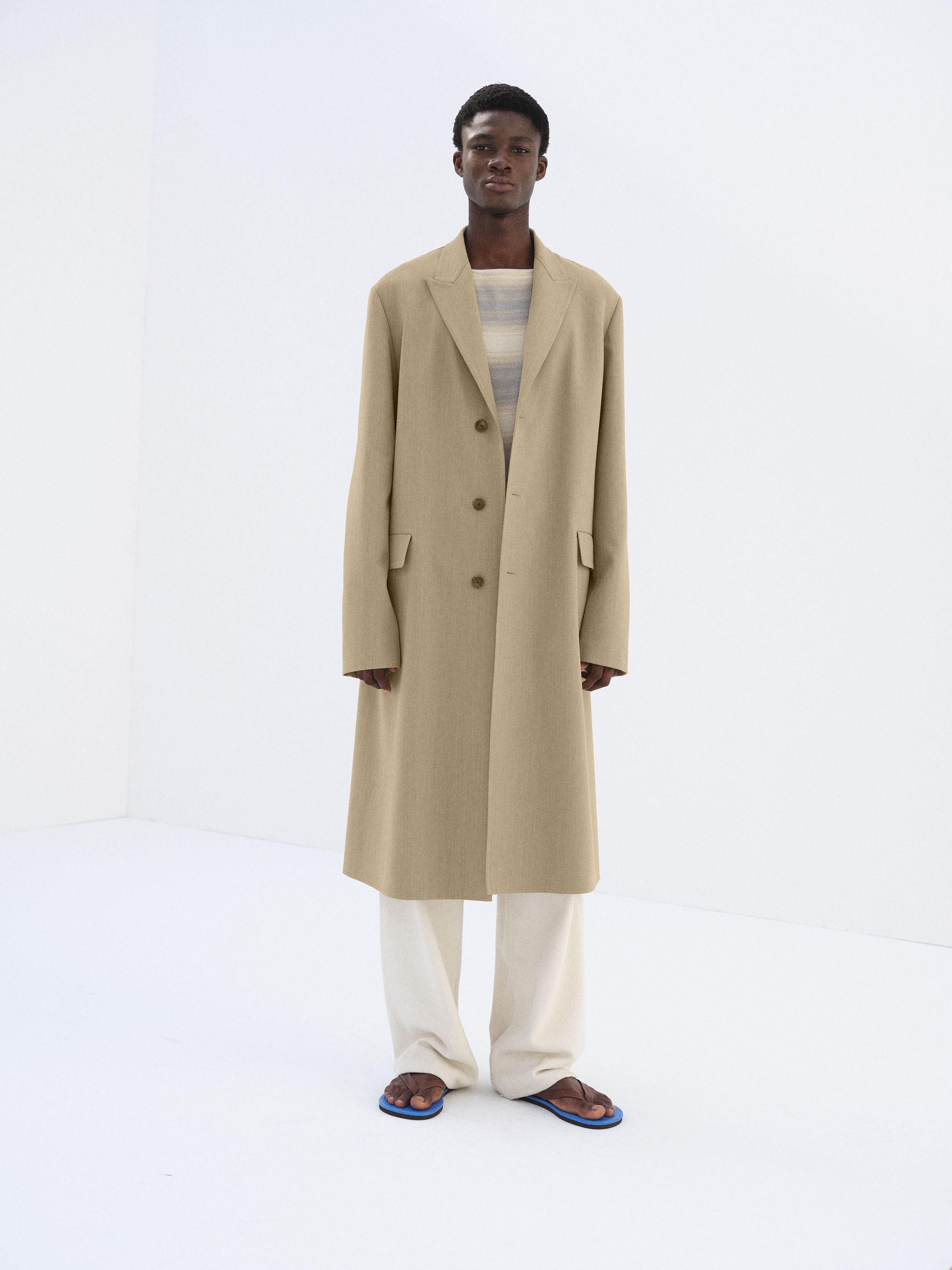 STRUCTURED WOOL GABARDINE HAND SEWN COAT 詳細画像 BROWN BEIGE 2