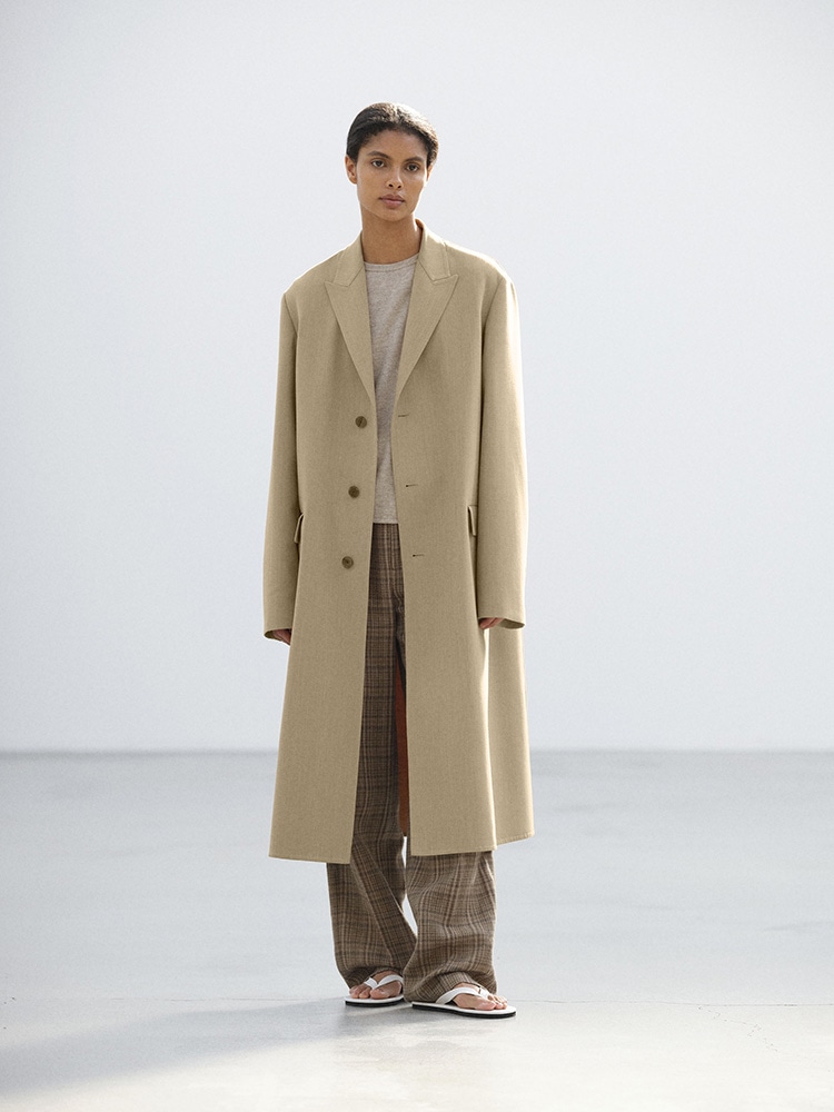 STRUCTURED WOOL GABARDINE HAND SEWN COAT - AURALEE Official Website