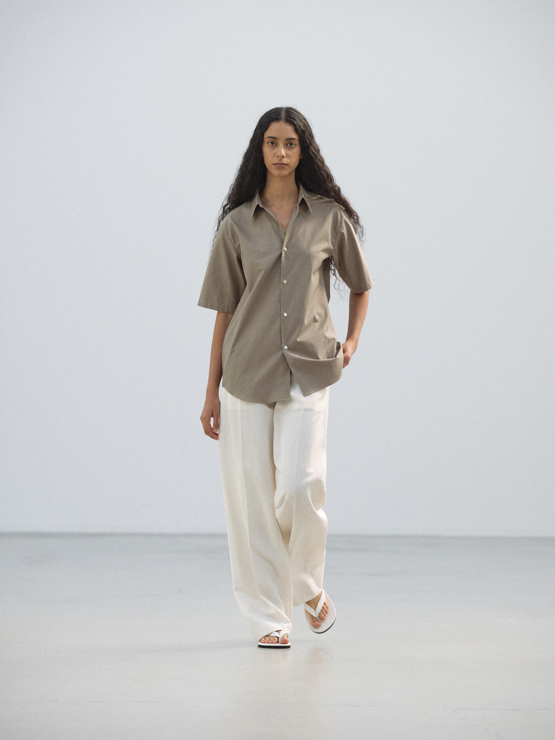 HIGH-TWIST WOOL LINEN TWILL SLACKS 詳細画像 OFF WHITE 4