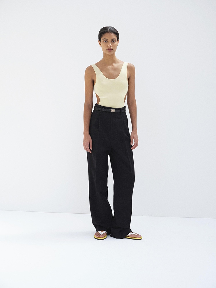 WOOL COTTON LINEN OX ONE-TUCK SLACKS - AURALEE Official Website