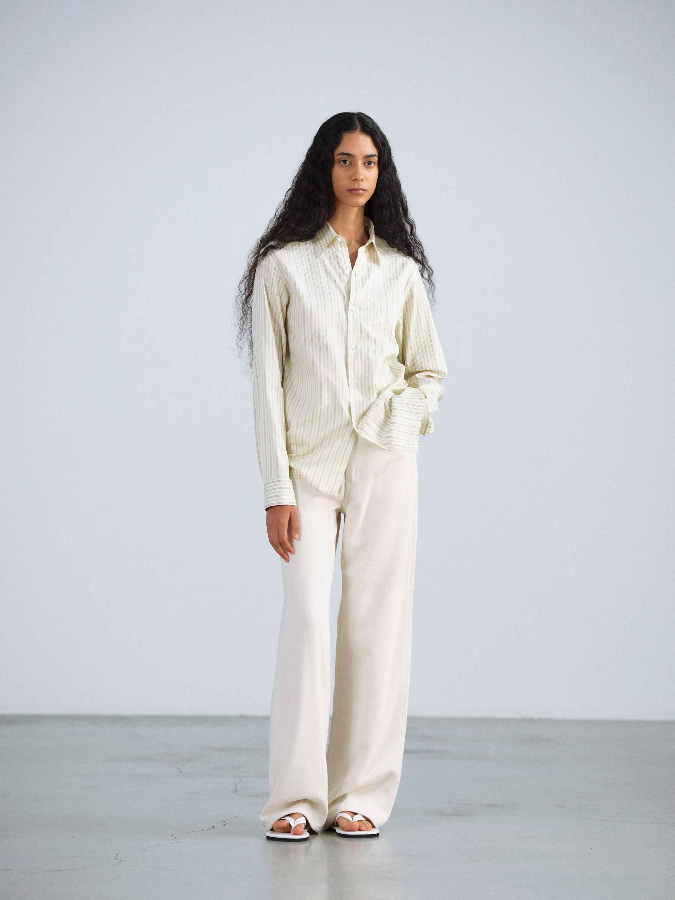 COTTON SILK STRIPE DOUBLE-CUFF SHIRT 詳細画像 IVORY STRIPE 2