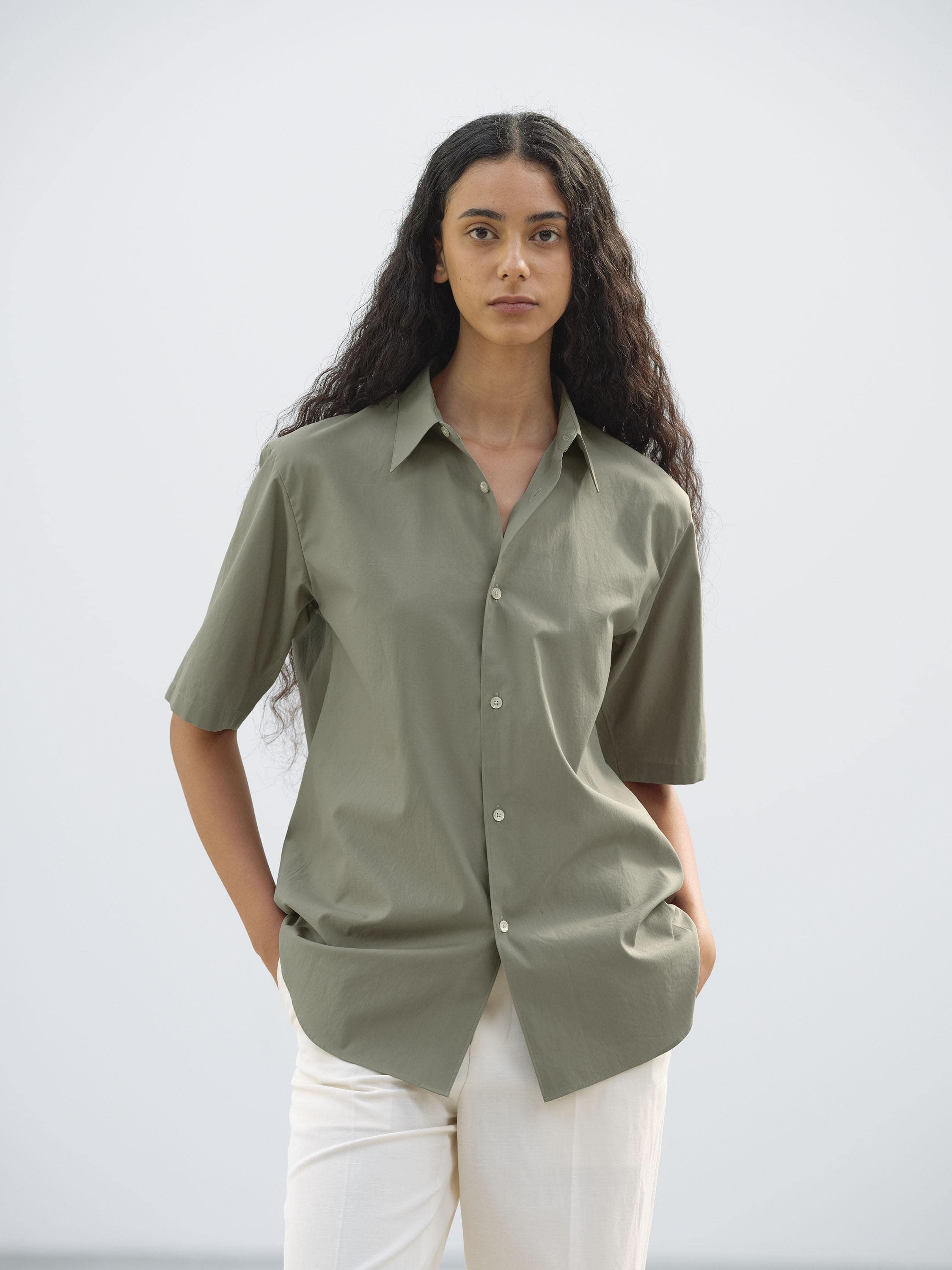 WASHED FINX TWILL HALF SLEEVED SHIRT