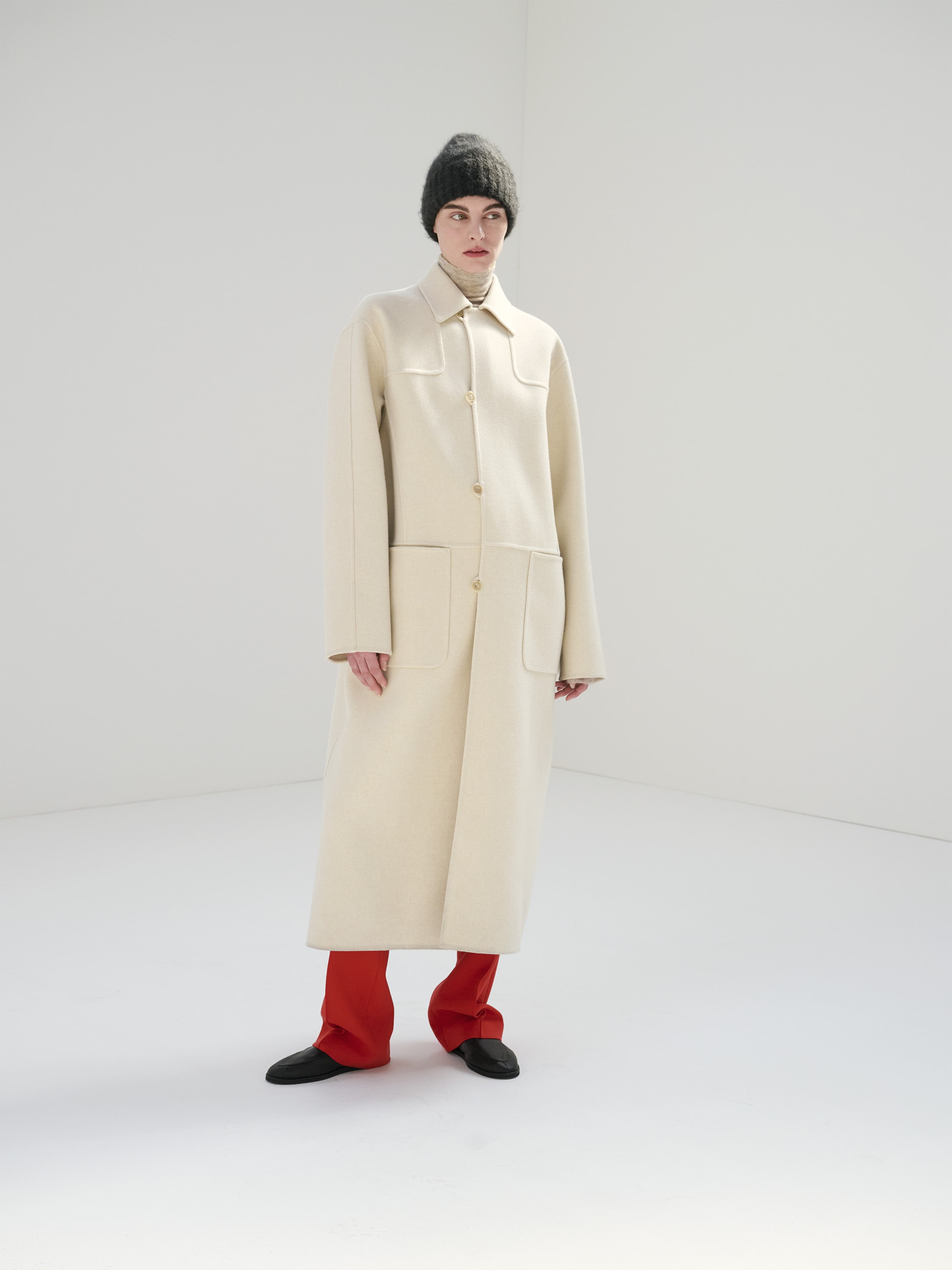 【AURALEE】 WOOL DOUBLE CLOTH HANDSEWNCOAT