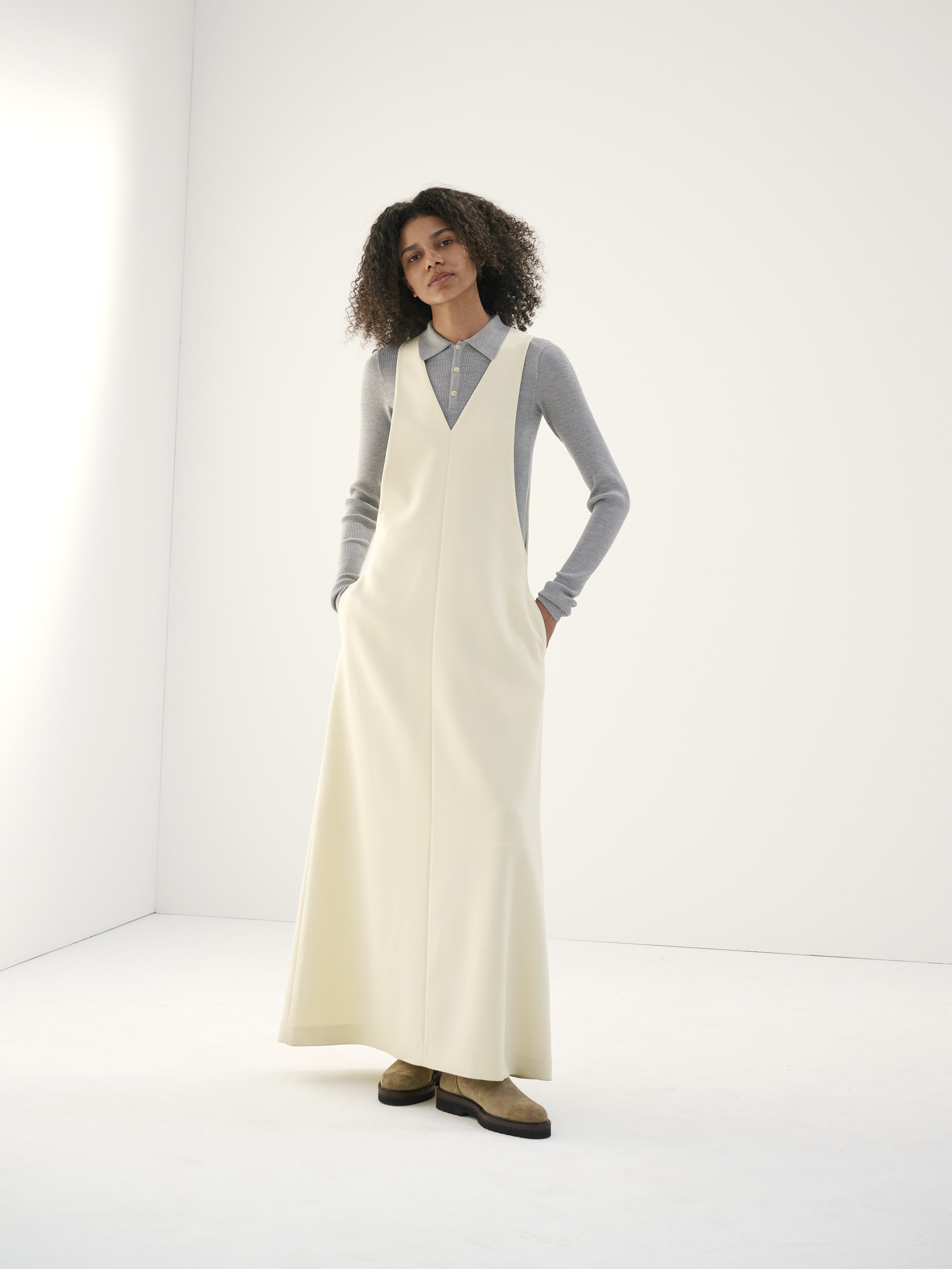 TENSE WOOL DOUBLE CLOTH DRESS - AURALEE Official Website