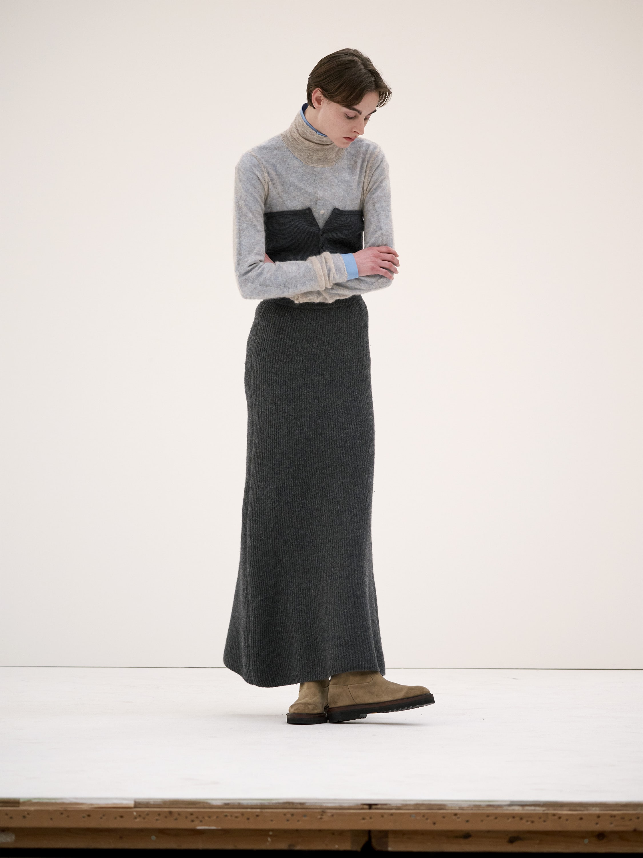 MILLED FRENCH MERINO RIB KNIT FLARE SKIRT 詳細画像 CHARCOAL GRAY 1
