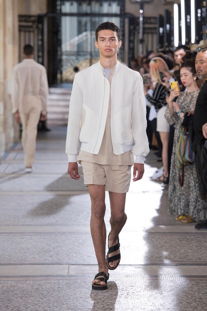 Cos Spring 2020 Ready-to-Wear Fashion Show